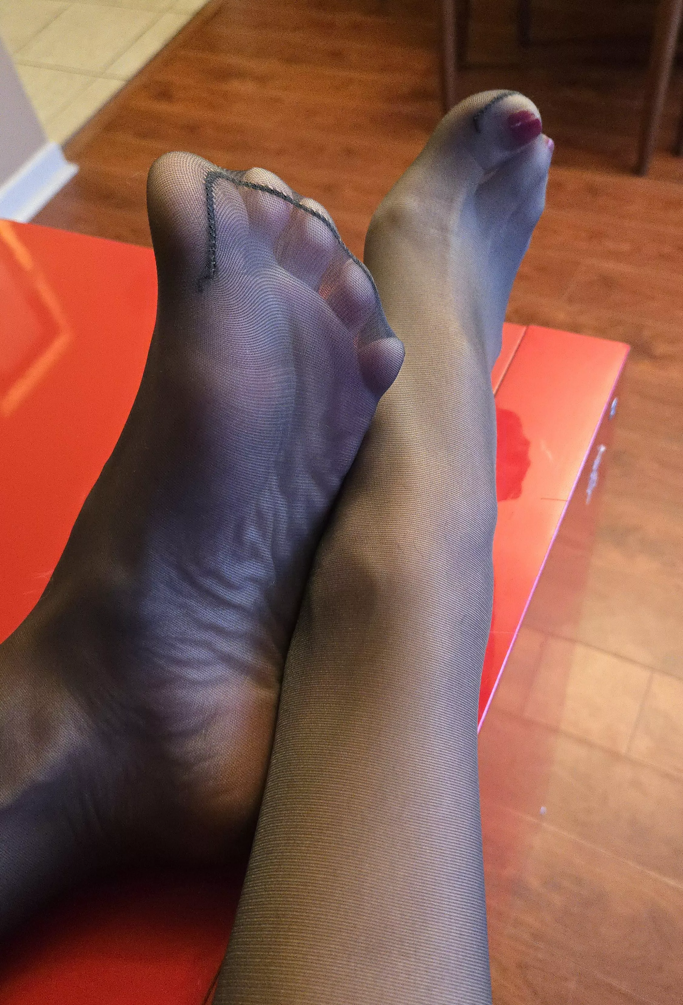 The best toes in hose you'll see today..