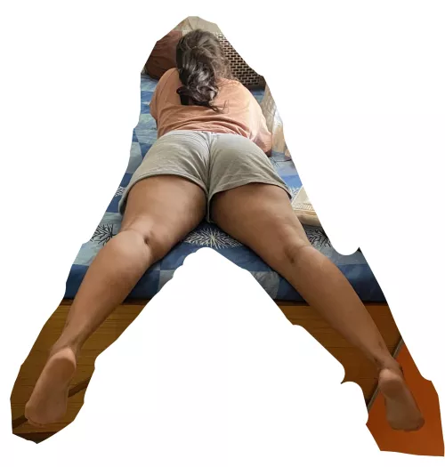 Thinking of sharing my girlfriend with you all