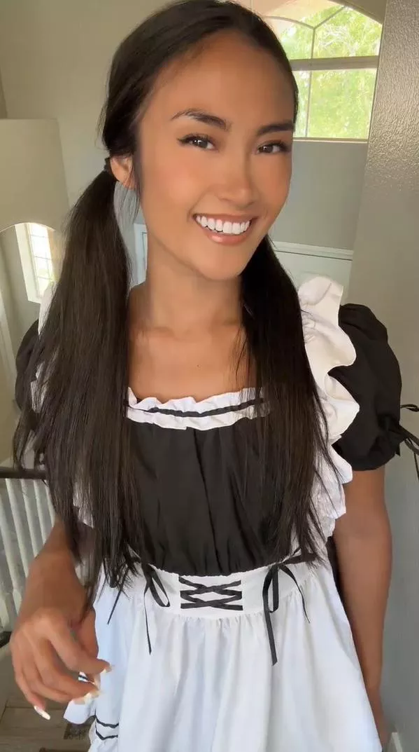 This maid is here to make your fantasies spotless