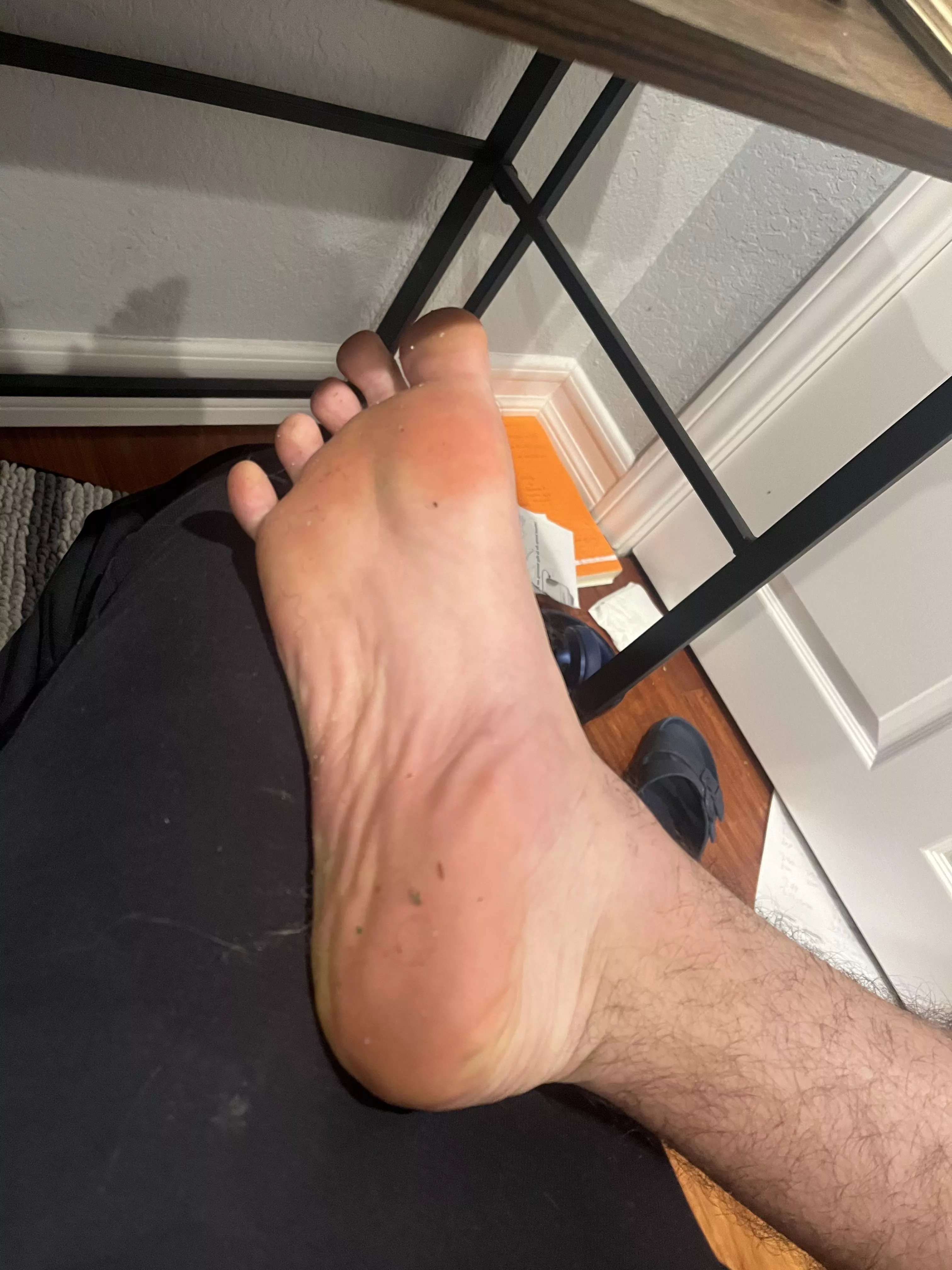 Try your best to warm up my cold feet with yr tongue 👅 