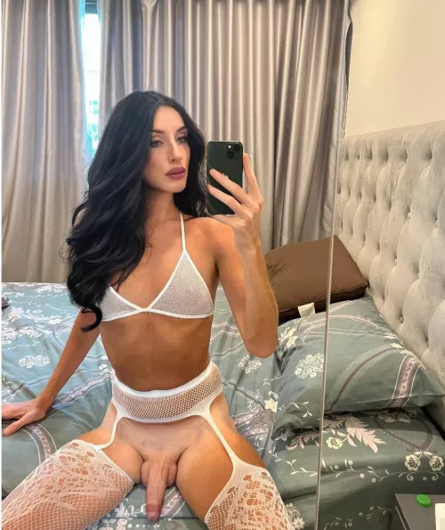 Who’s horny 😈💦