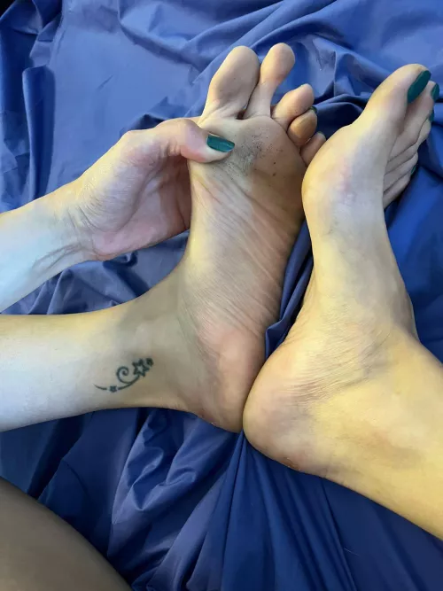 Would you give my wrinkled soles a kiss?