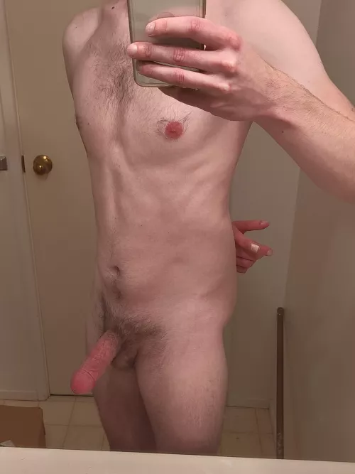 25M4F Looking to warm someone up these cold days