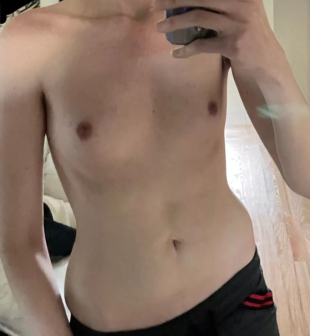 26M4M Visiting Bloomington Sat & Sun. Looking to give a bj. No recip. Prefer to host, but I can travel too.