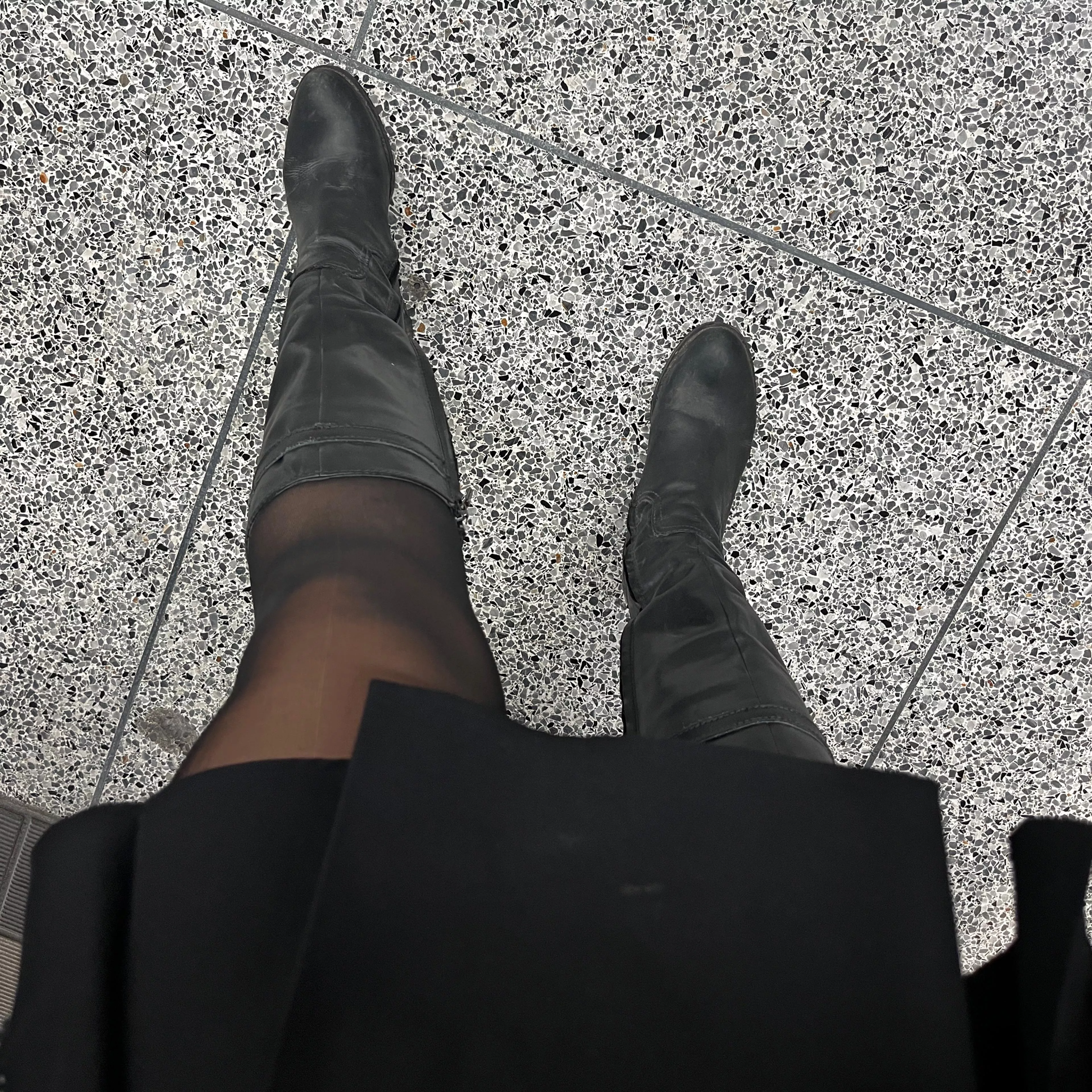 All it takes is one glimpse at my cute little mini skirt and knee-high boots to make your brain go brrrrrrrr for me