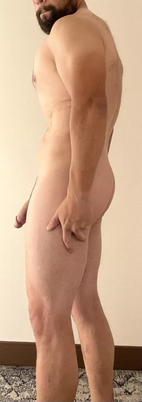 Any female needing a face to ride?