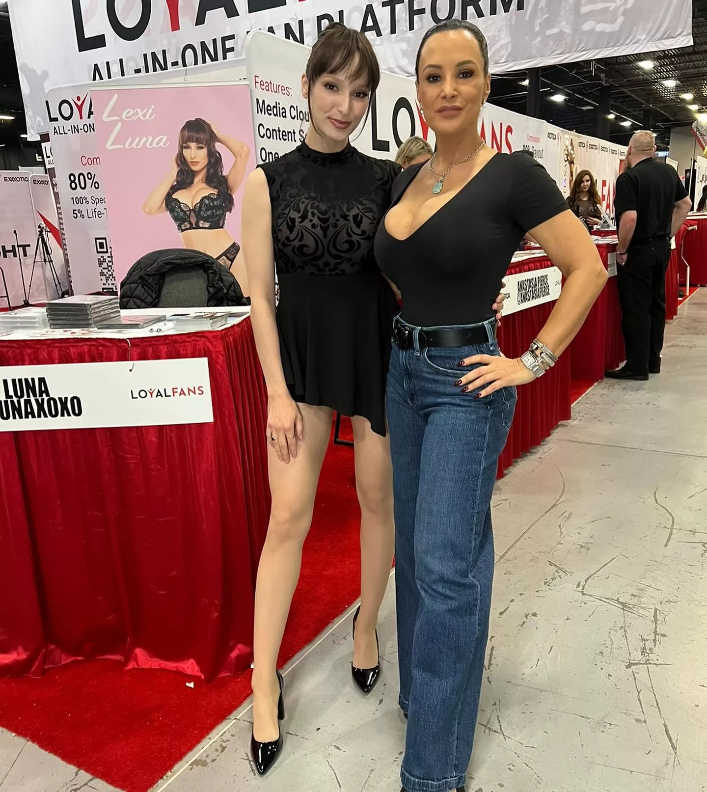 Do you think her old tits are back?