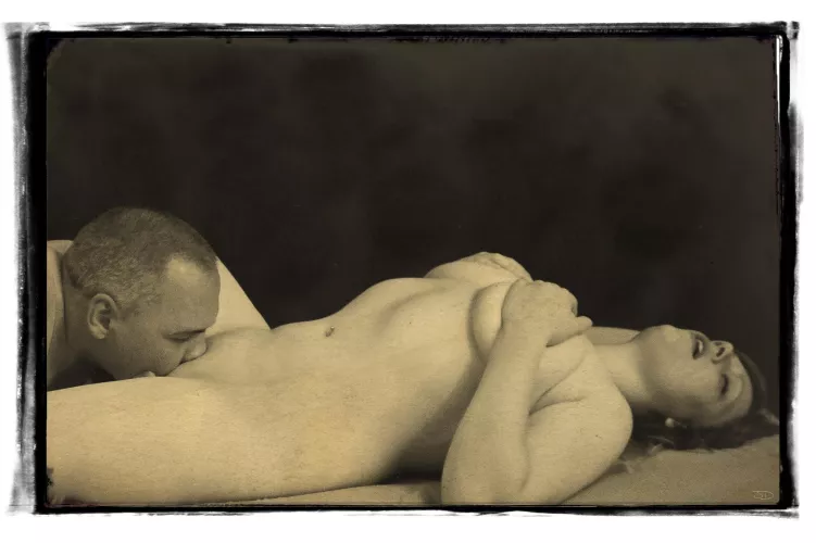 Females Wanted (716)