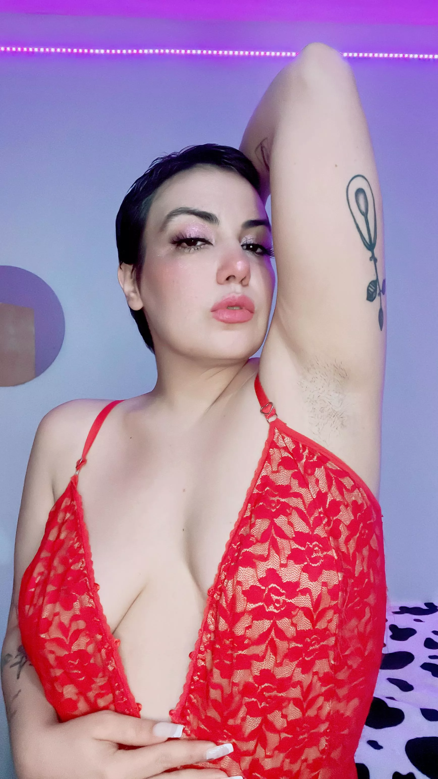 Freshly bathed, can you smell it ?