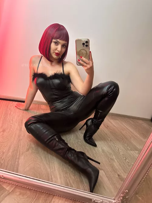 Full leather outfit 