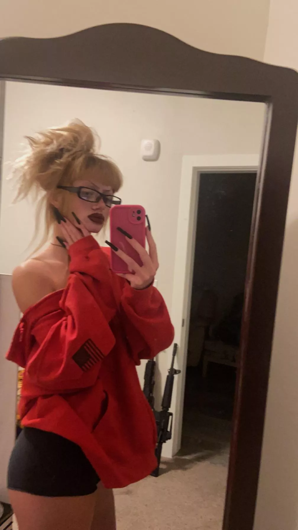 i broke my glasses today 💔