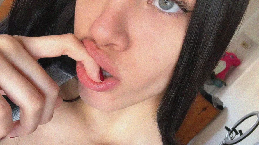 i have two pairs of lip, a reason to shut me up or fill me up