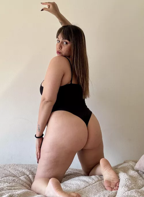 If you're looking at this you probably have a little shrimp between your legs, right? [Domme]