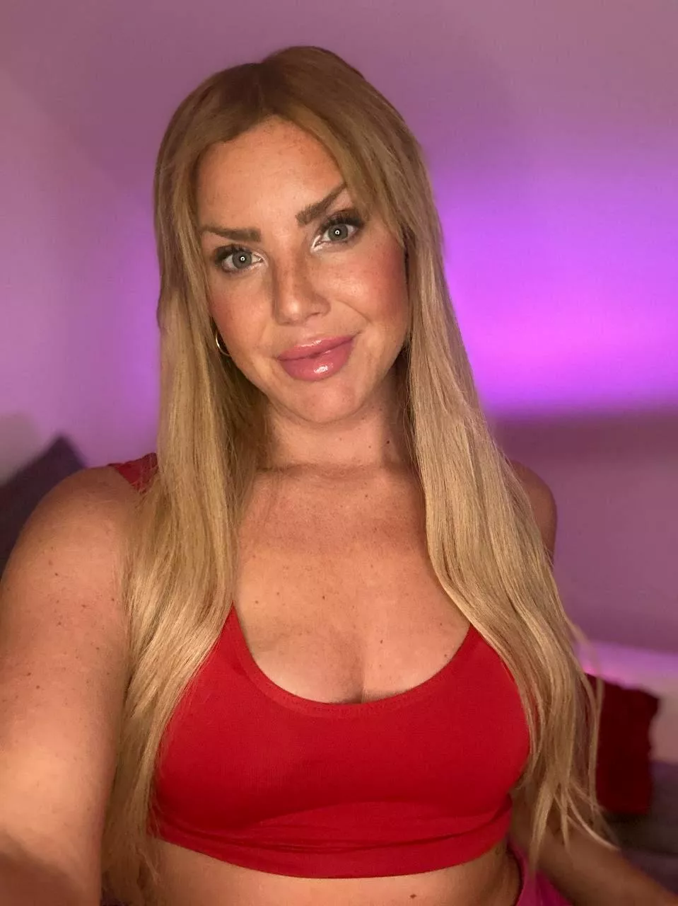 Lips speak louder than words