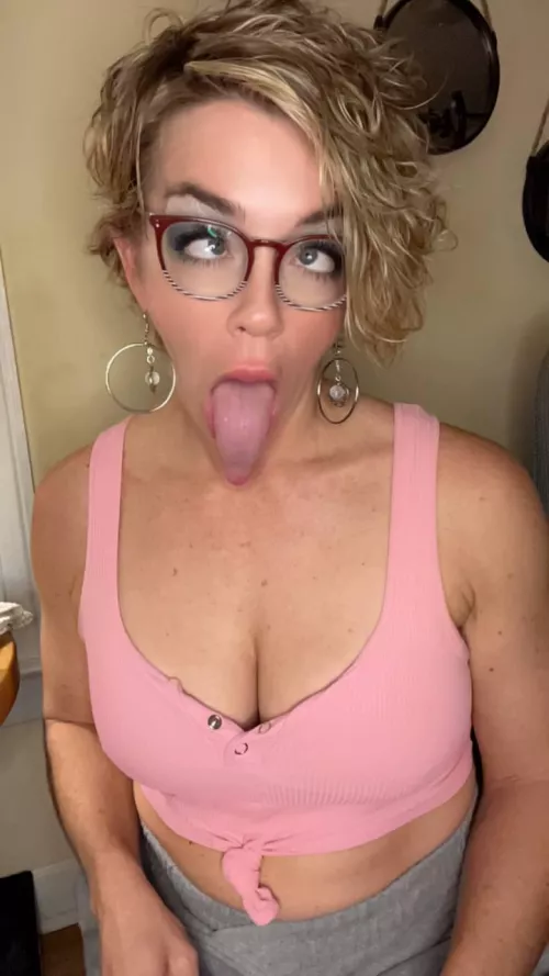 Momma wants your milk