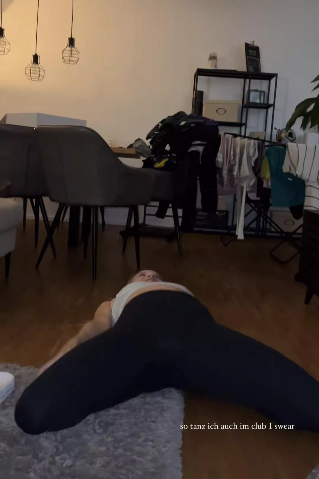 Na wennn sie so im Club liegt...