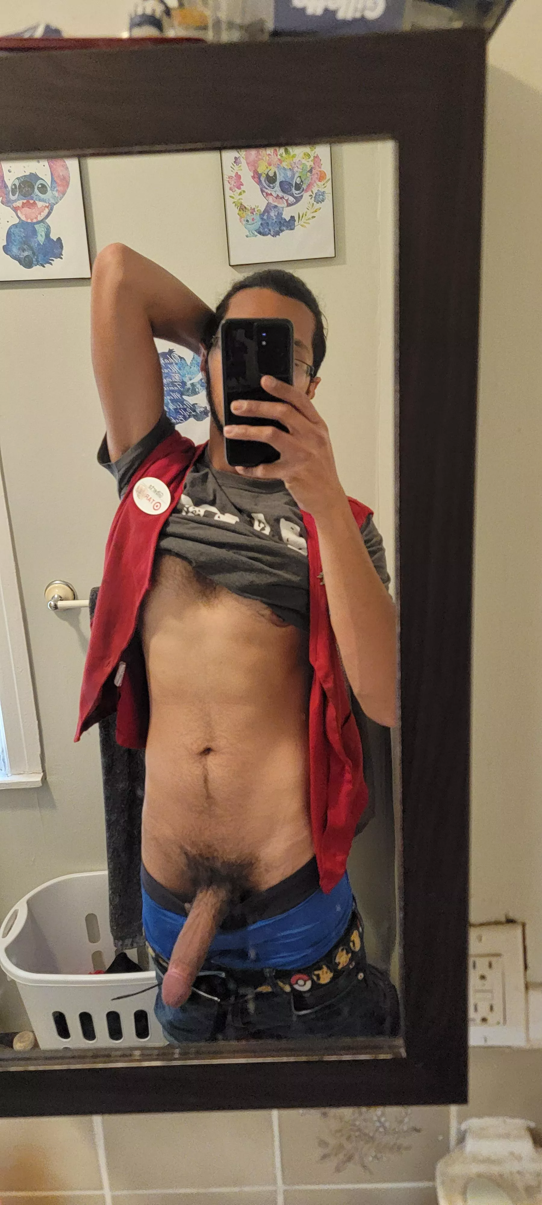 Need a lil post-work stress relief. Anybody wanna help? 