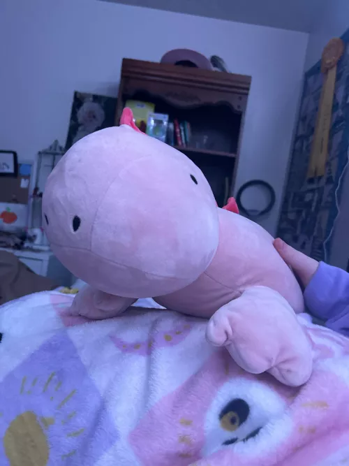 Started dating her >~<