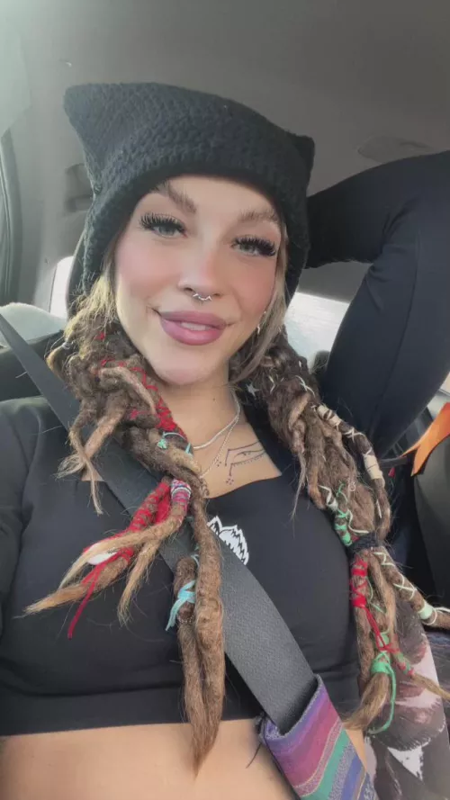 They like to be tied up just like their Mommy! 😈