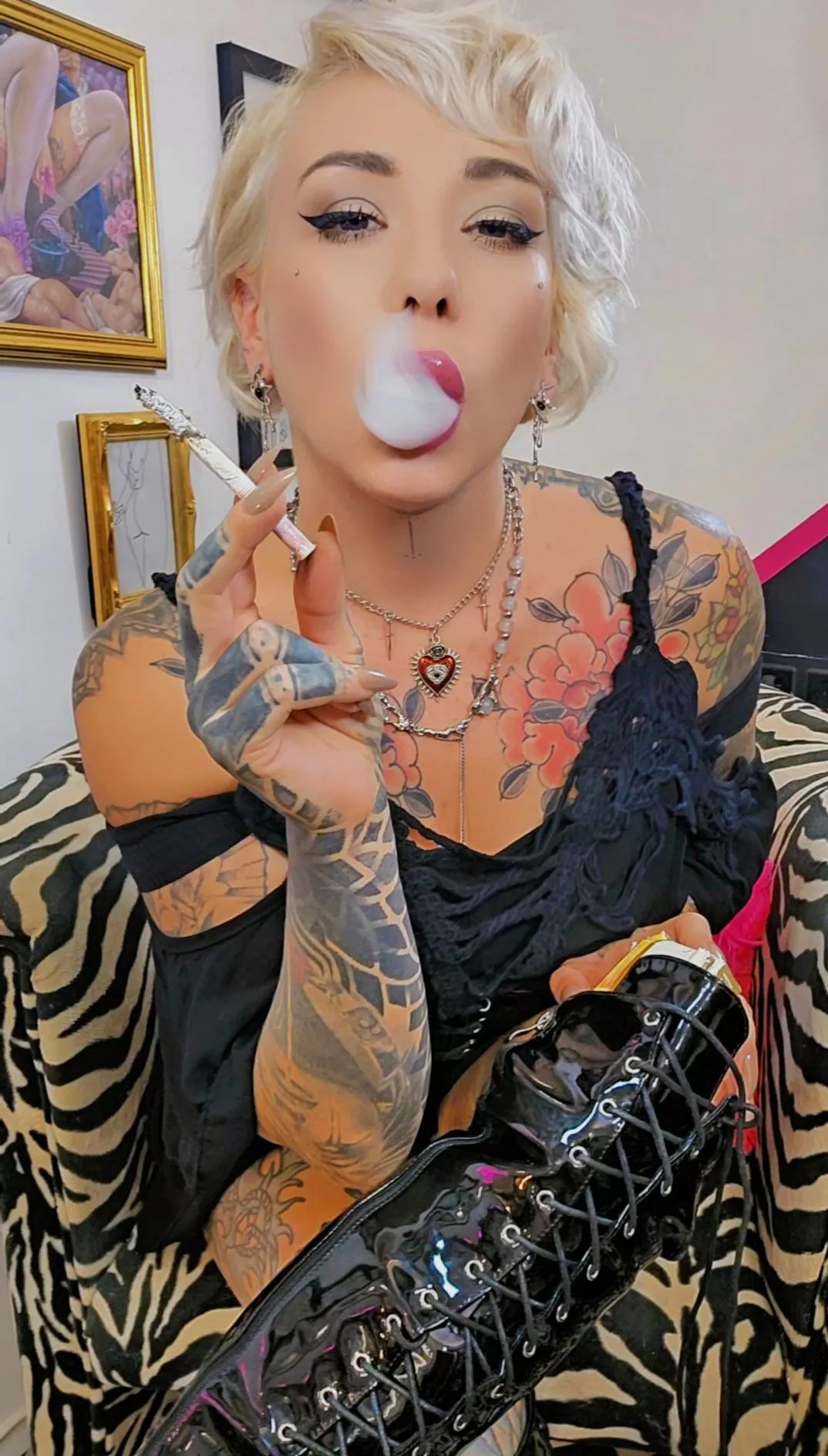 Thick creamy inhales always hit the spot for me 