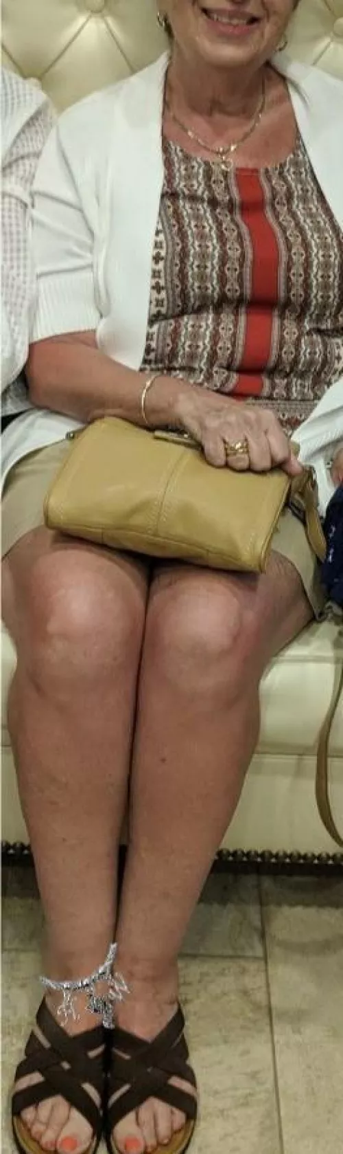 Thinking of this with no panties to let men know I'm available and ready