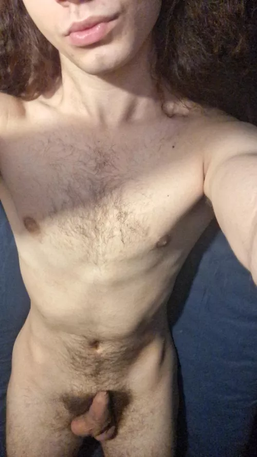 Want to play with my shrimp 🦐