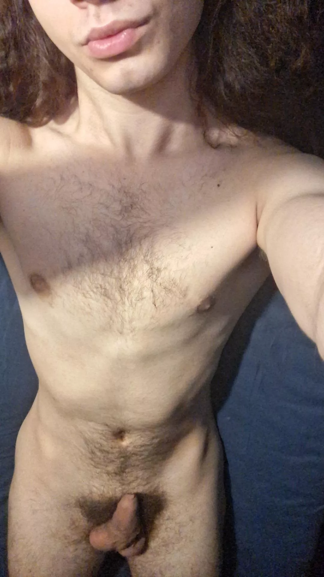 Want to play with my shrimp 🦐