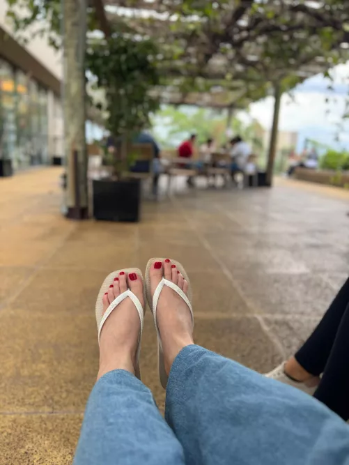 Would I catch you staring?😏