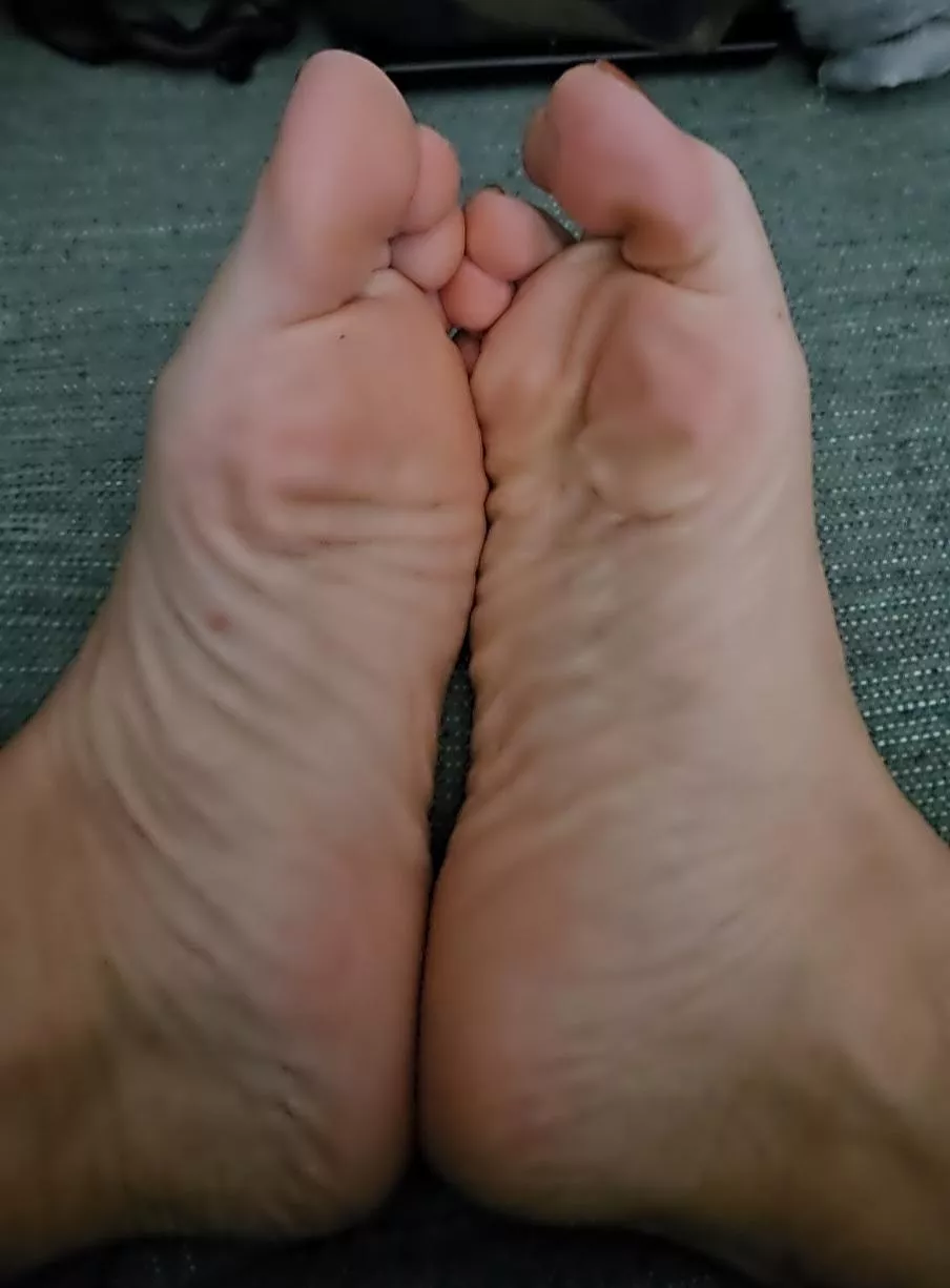 Your wallet loves the ground I walk on. You know my feet are worth every dollar, and the more you tribute, the closer you get to worshipping what you crave