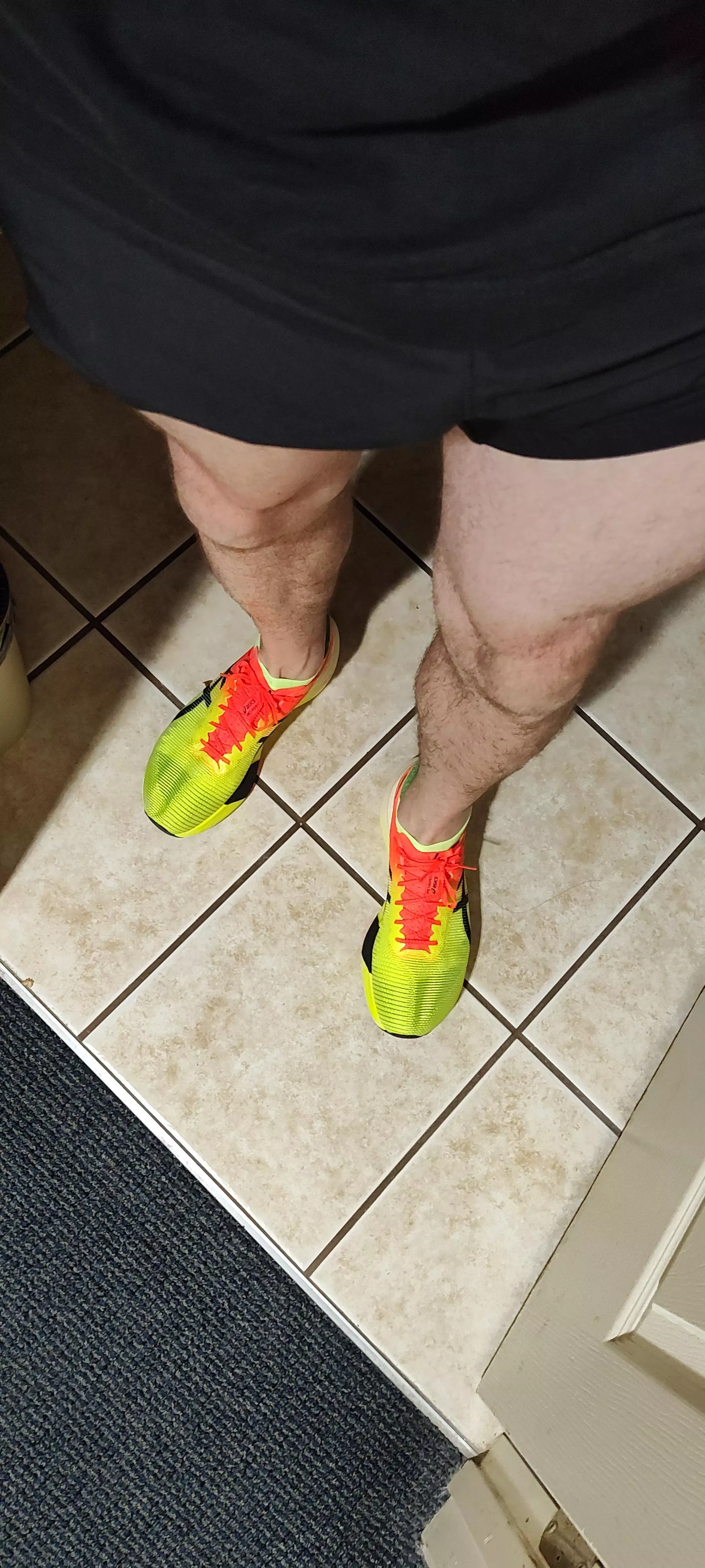 11pm 5k shooting to break 18:00