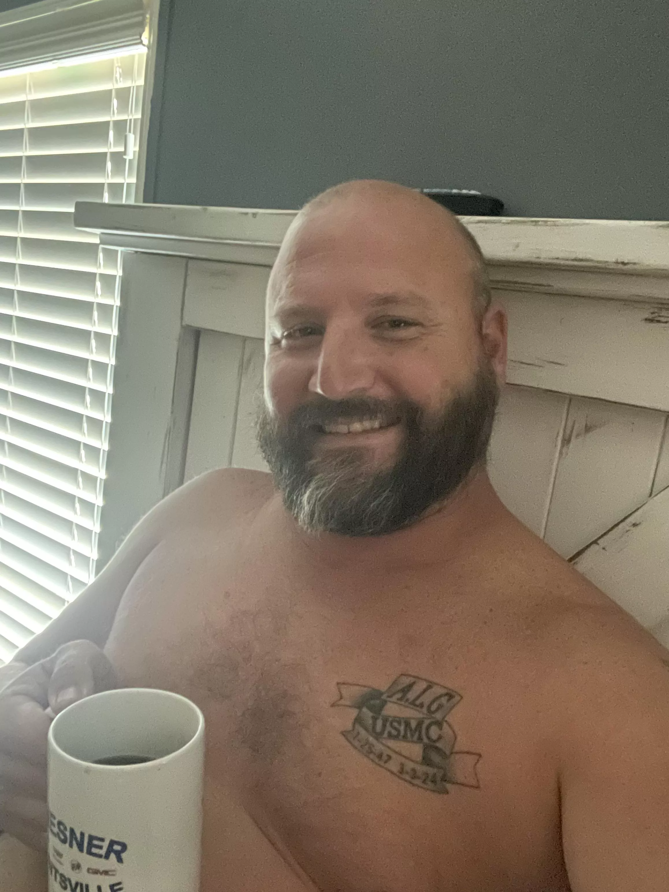 43 m looking for kinky hotwives