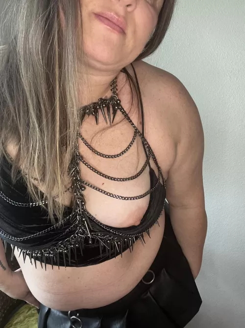 Bad girl with a good girl kink 43 y/o milf