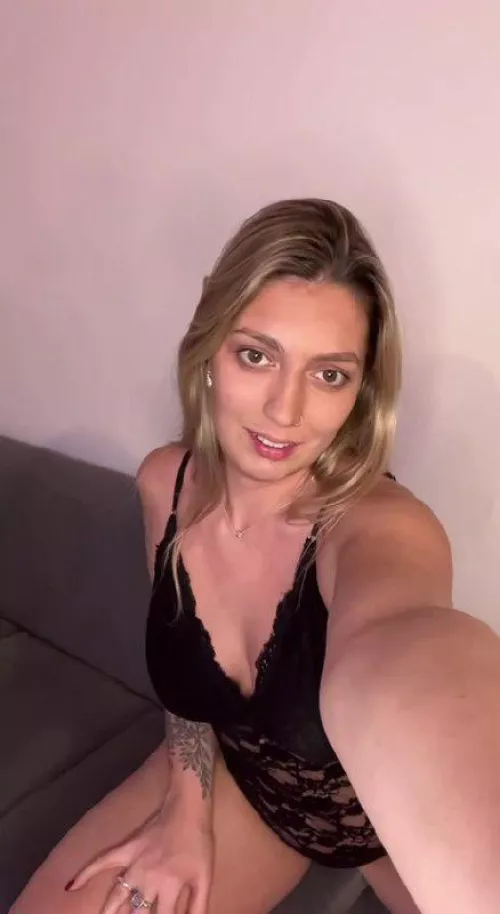 Can’t get anything on this lingerie guess my mouth will do