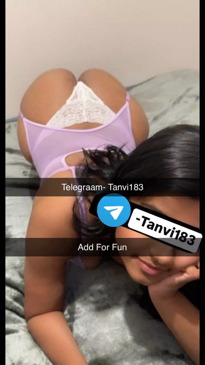 F19....Indian girl, with a sexy figure, looking for Daddy