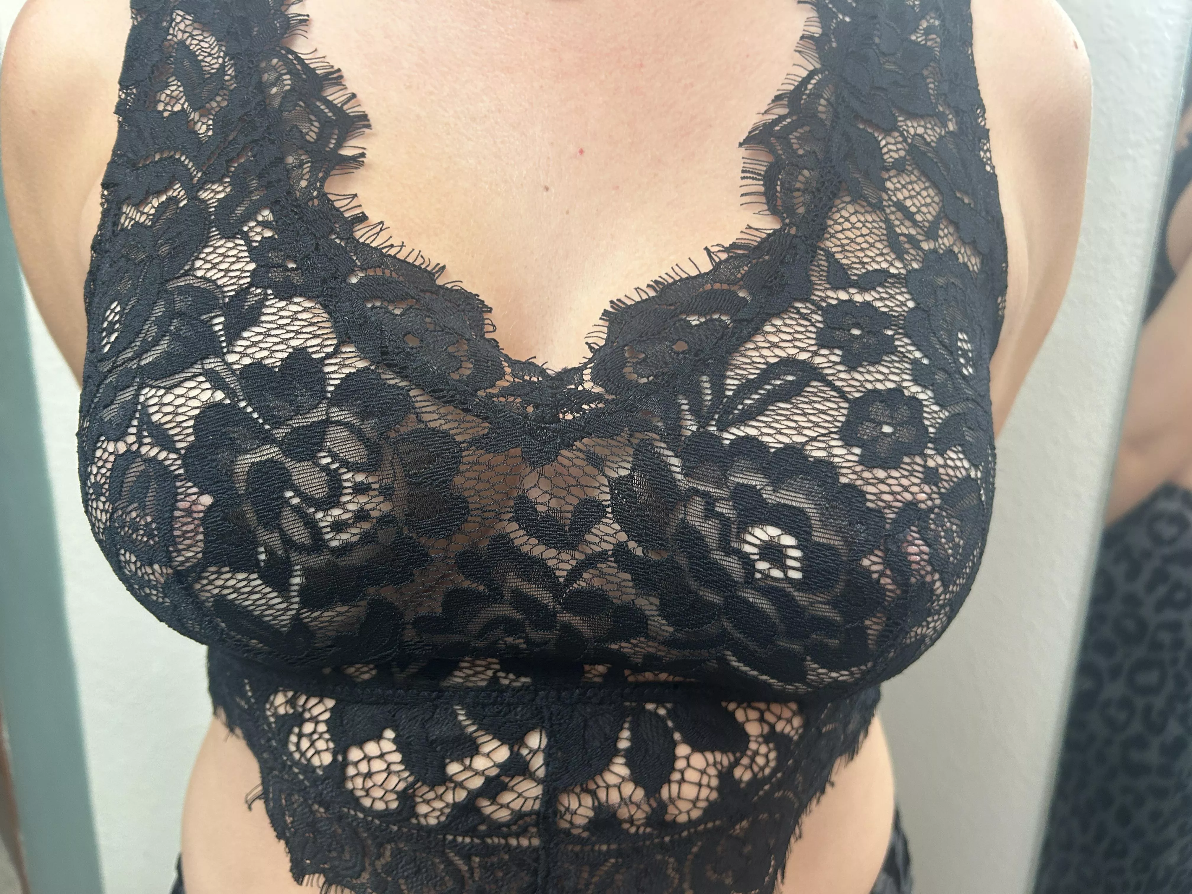 Happy no bra Sunday