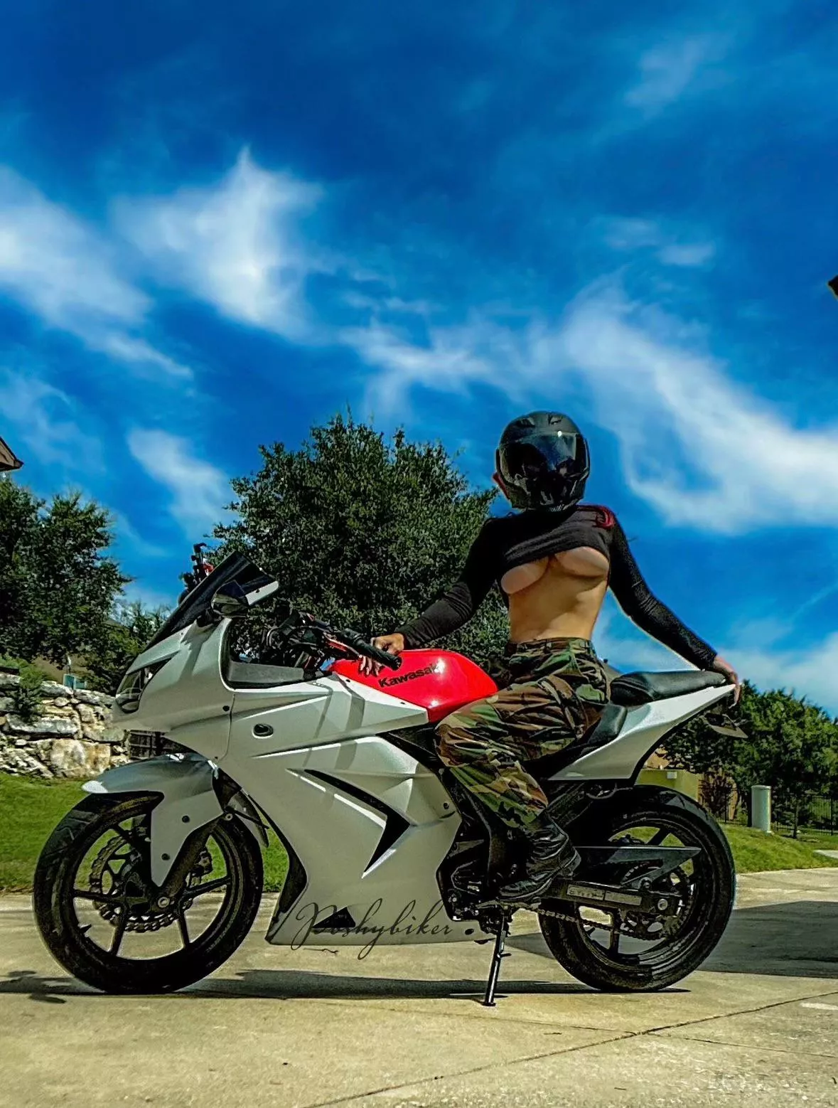 No bra riding…