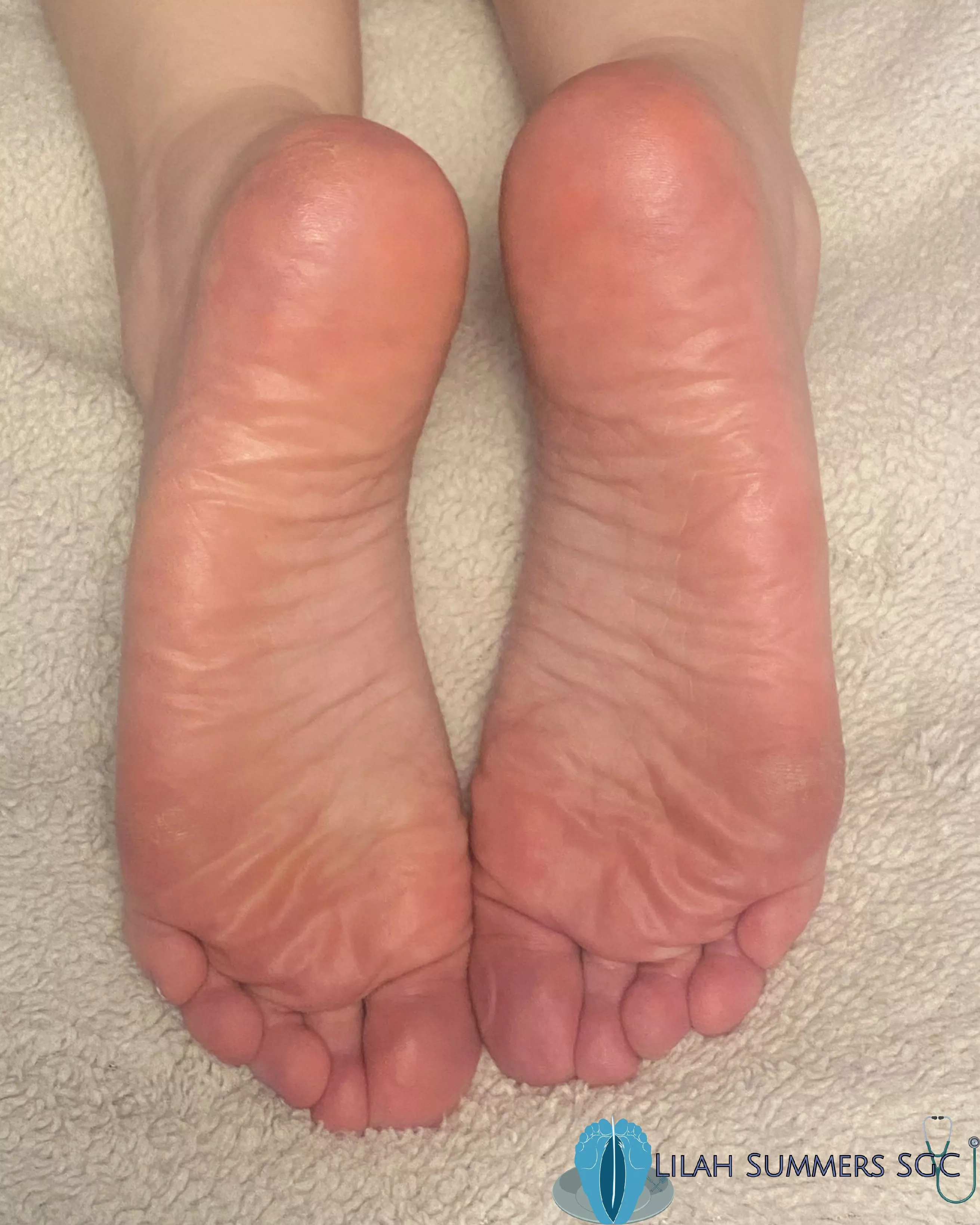 Sexy nurse feet ^-^ I hope you enjoy because I'm certainly having fun. Second shoot tomorrow, I'm excited!
