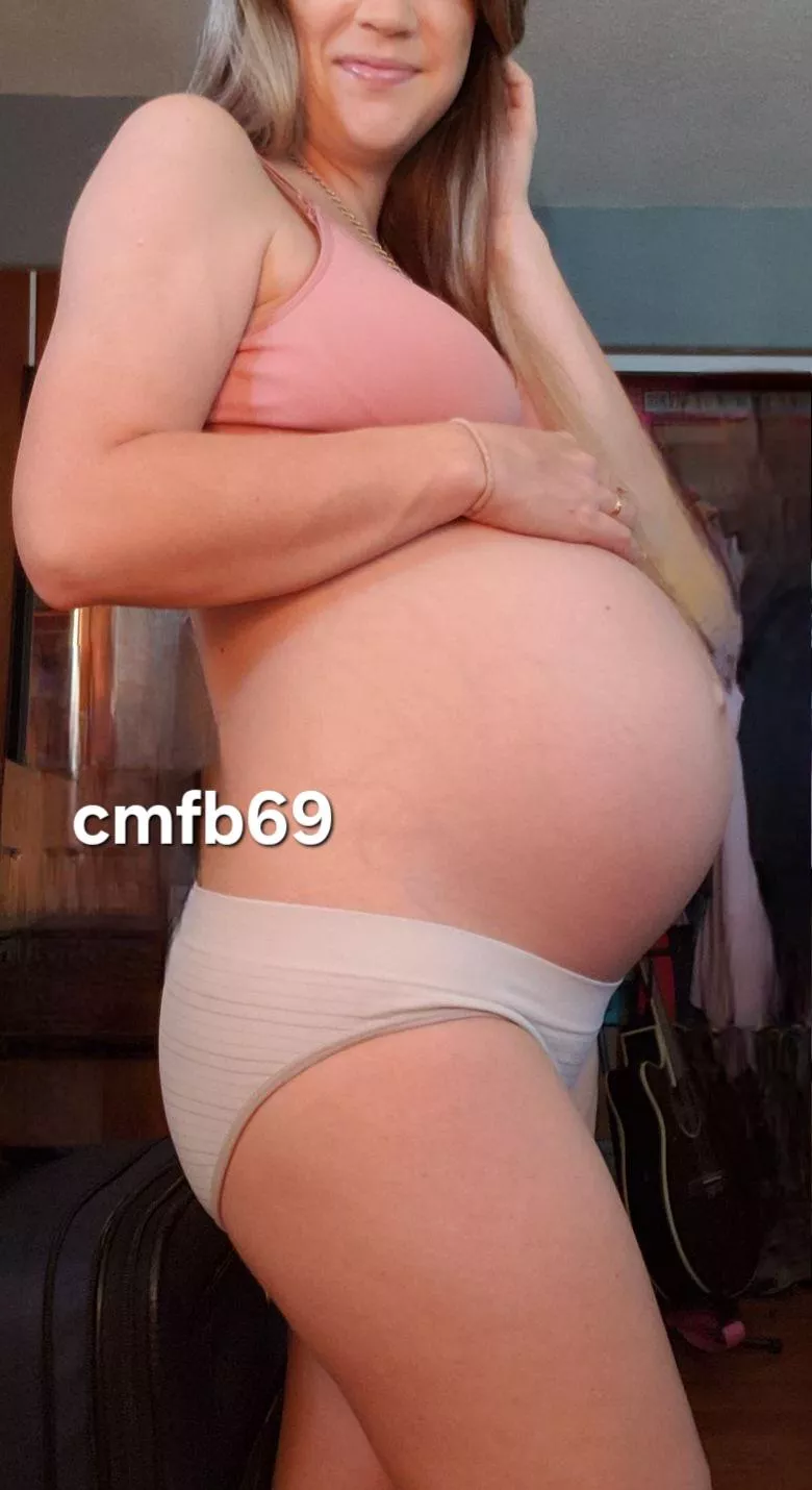 When i was pregnant with twins