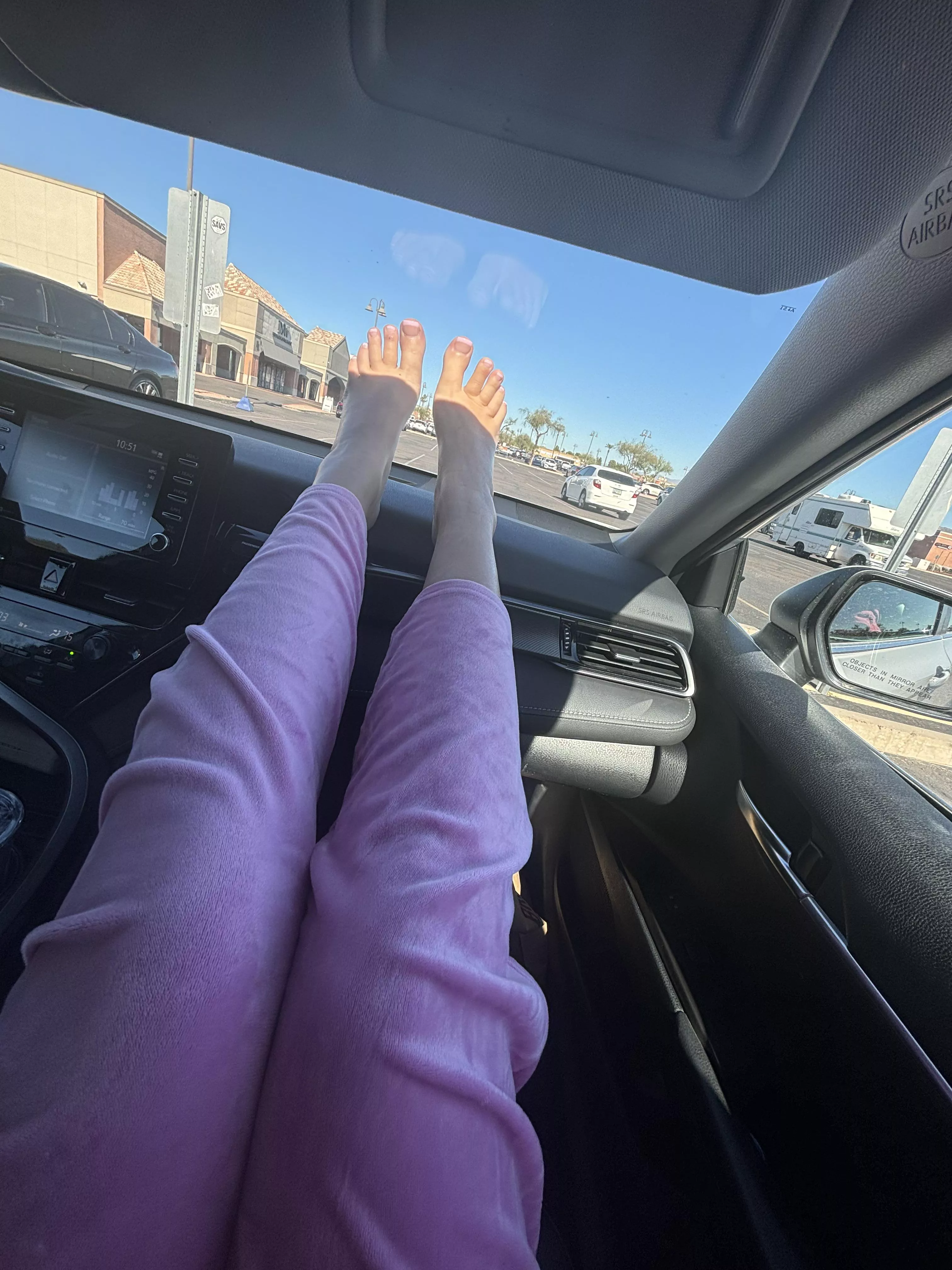 would you be able to focus on the road?