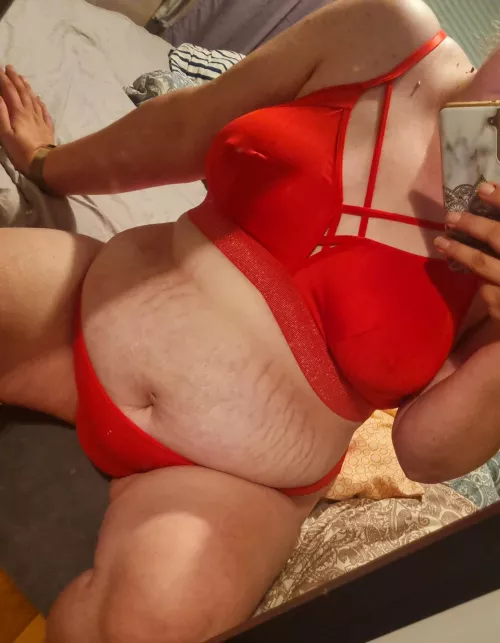 You think red suits me?