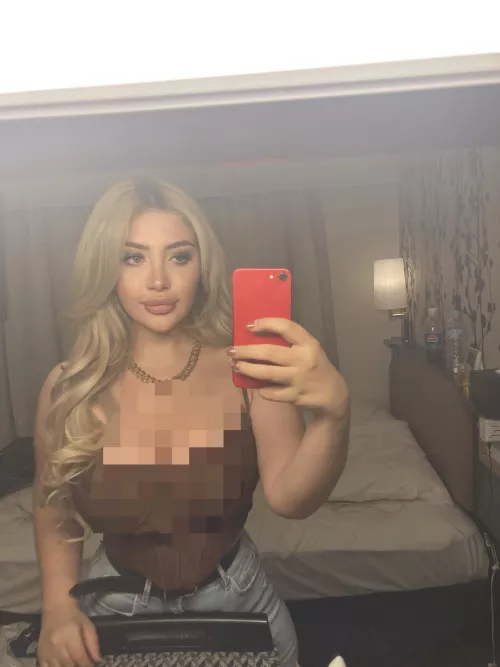 Youre not worthy of cleavage 