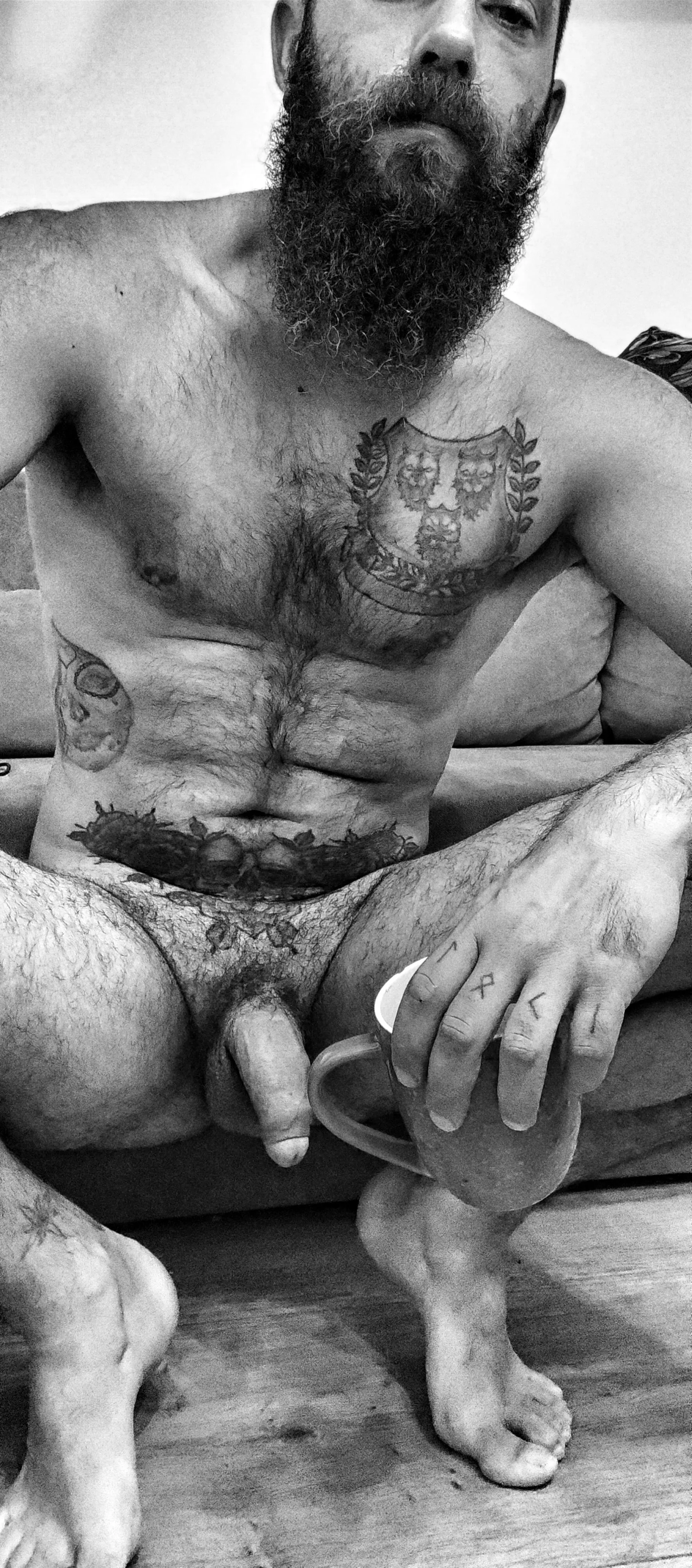 Black coffee to start a day 