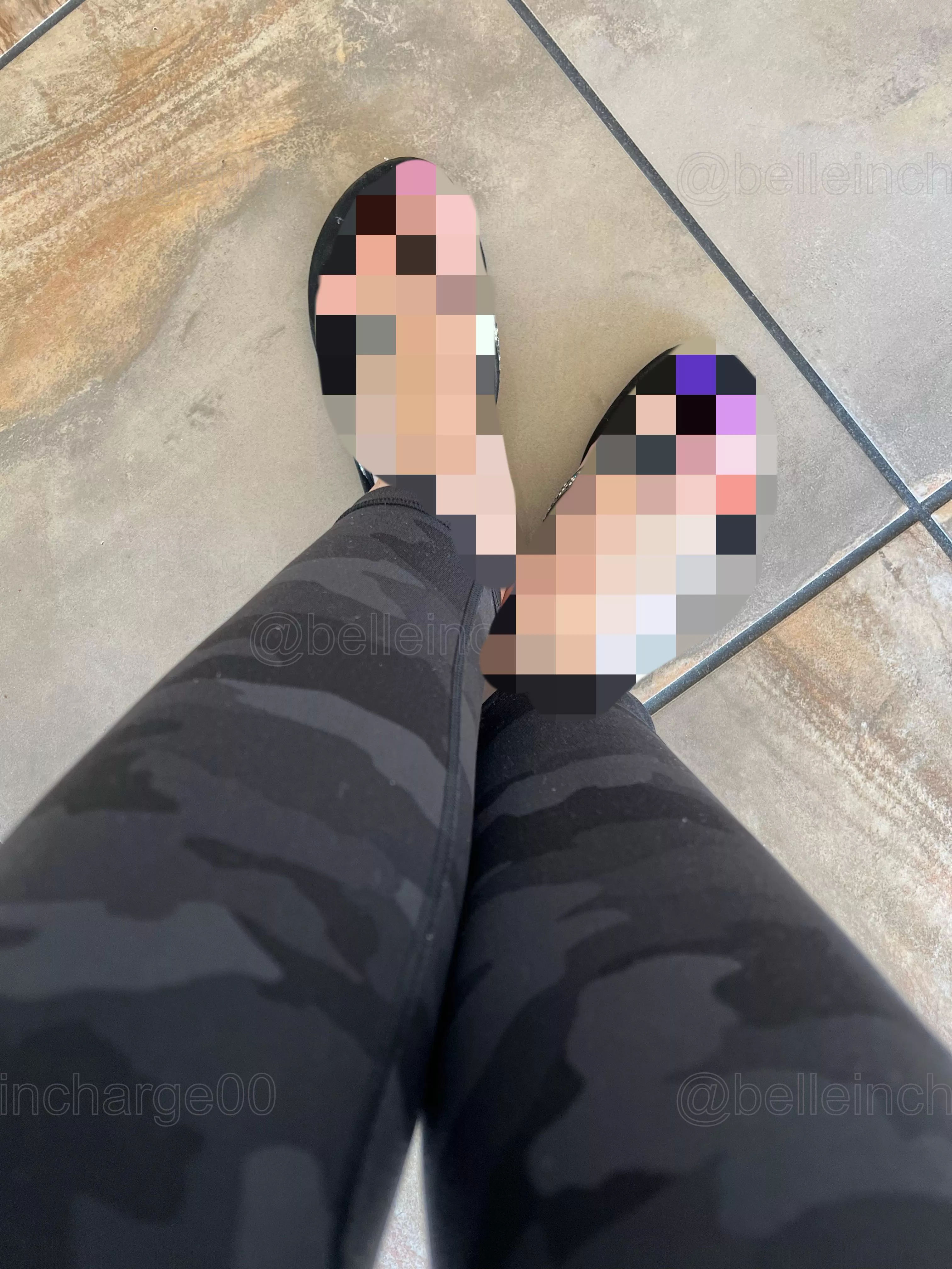 Come be ignored by Princess feet 5:30 PST time 👑🤭