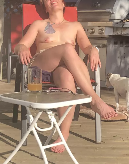 Enjoying some fleeting deck time 