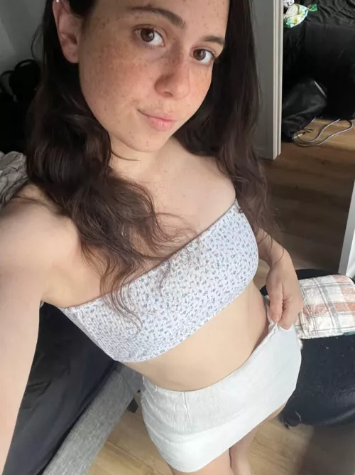 Fit young pale girls are the best 