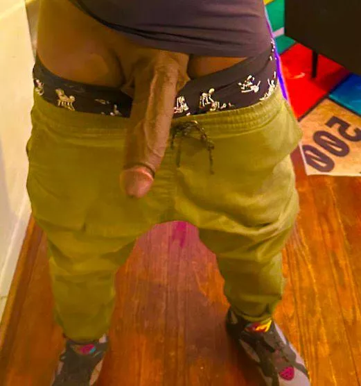 I'm master gabriel  by name I'm 33 I believe In the BNWO I want all whites to submit in reference to all black gods I have owned and breed a lot of slut with my big black cock I'm here looking forward.........DM DADDY AND OBEY