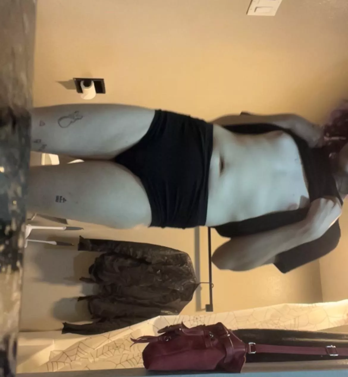 Little snippet of a strip tease ❤️ 