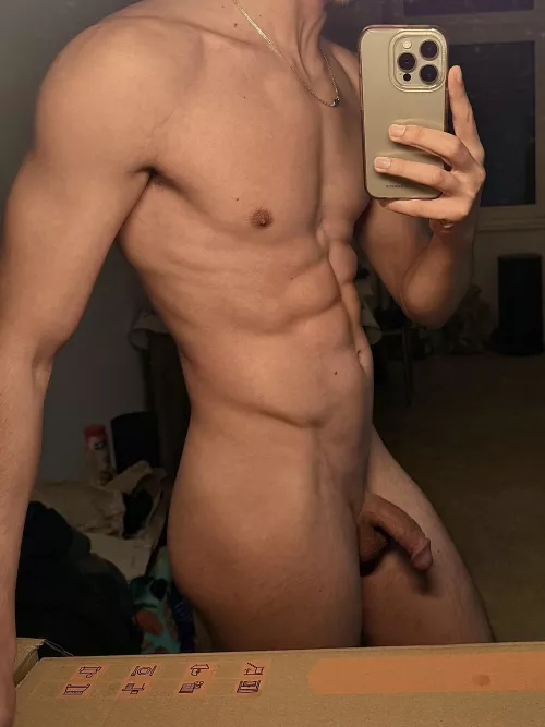(M)