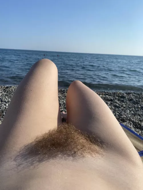 my bush is very soft. you touch?