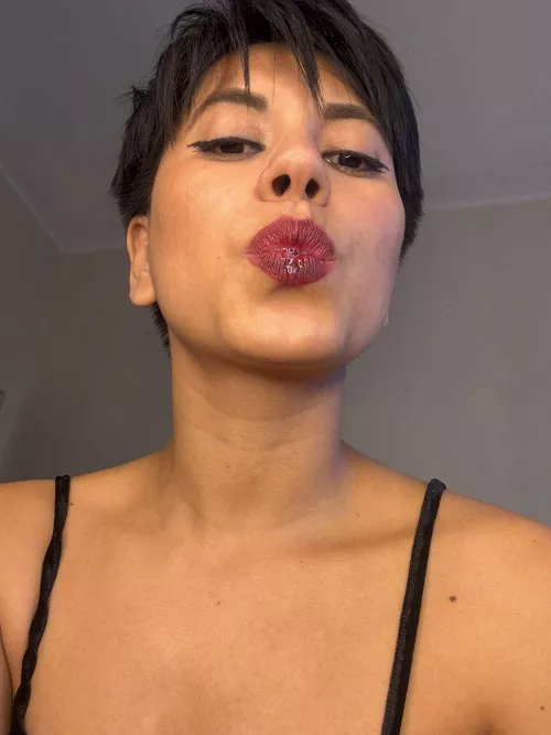 The perfect wife would spit in your mouth